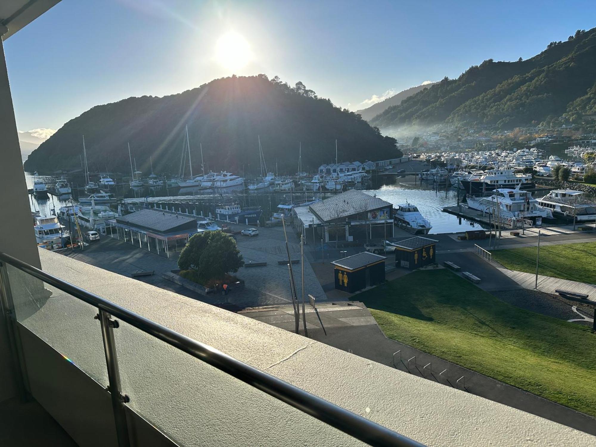 Picton Waterfront Apartments Kültér fotó
